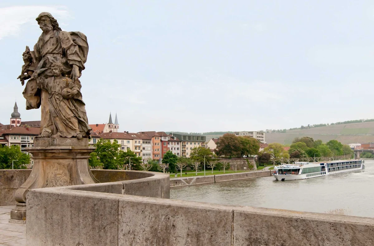 AmaBella-exterior-statue - Discover Europe's enchanting cities and villages aboard the luxury river cruise ship AmaBella.