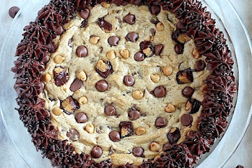 Ultimate Peanut Butter Chocolate Cookie Cake