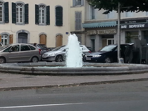 Bagneres - Fontaine