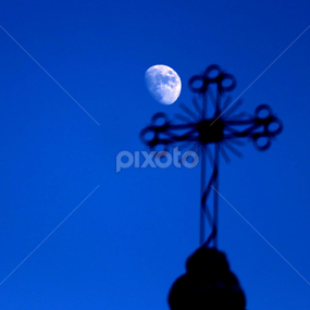 half moon by Stramboaia Gelu - Public Holidays New Year’s Eve