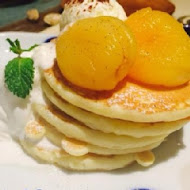 Uzna Omom 杏桃鬆餅屋