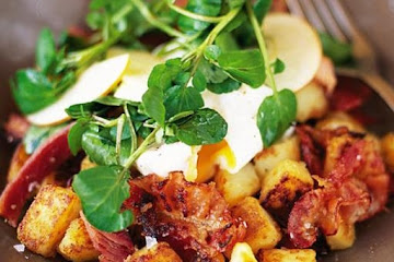 Pancetta hash with eggs and apple salad