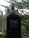 General Jose De San Martin Statue