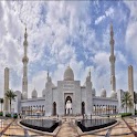 the mosques around the world. logo