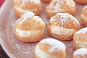Mini Profiteroles
