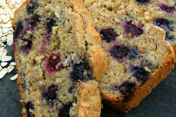 Healthy Blueberry Oatmeal Bread