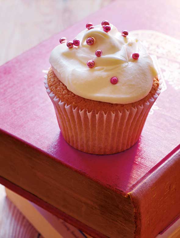 10 Best Vanilla Cupcakes No Milk Recipes