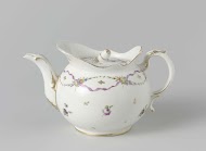 Teapot and milk jug, part of a tea service