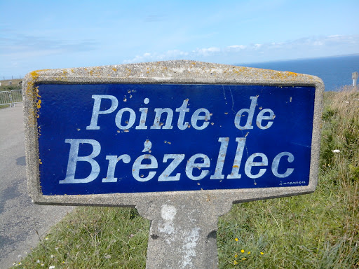 Pointe De Brezelec