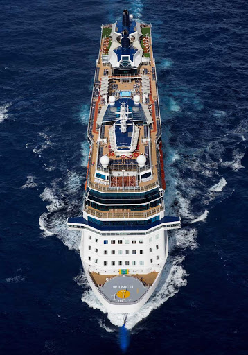 Boasting indulgent suites, theme restaurants, cool pools, invigorating spas and a lawn bowls club, Celebrity Reflection offers the ultimate escape.
