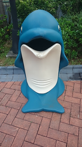 海豚垃圾筒3號