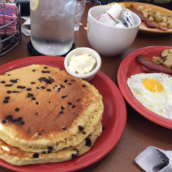 Chocolate Chip GF Pancakes, Eggs, Bacon and Peasant Potatoes. This meal was huge. The pancakes are a