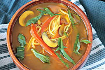 Vegan Ramen Noodle Soup