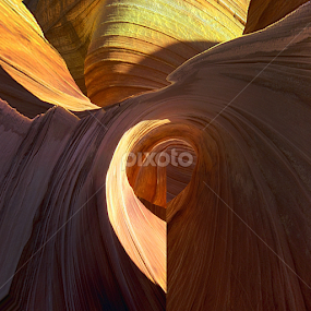 ill-abstract by Ag Adibudojo - Illustration Abstract & Patterns