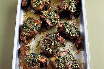 Lamb chops with coriander pesto