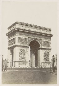 Arc de Triomphe in Parijs