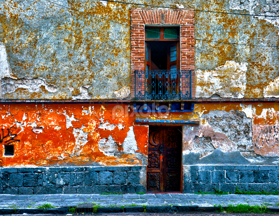 The Old House by Carlos Casillas - Buildings & Architecture Decaying & Abandoned