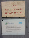 Largo Madri E Nonne Di Plaza De Mayo