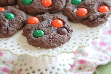 M and M Chocolate Pumpkin Spice Cookies