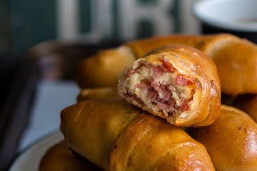 Venezuelan Ham Crescents