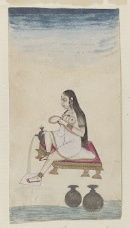 Een vrouw die zich wast