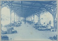 Overdekte markt aan Heiligenweg