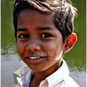 Smile boy by Kalai Vanan - People Portraits of Men