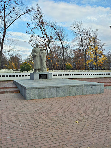 Памятник 17 стрелковой бригады