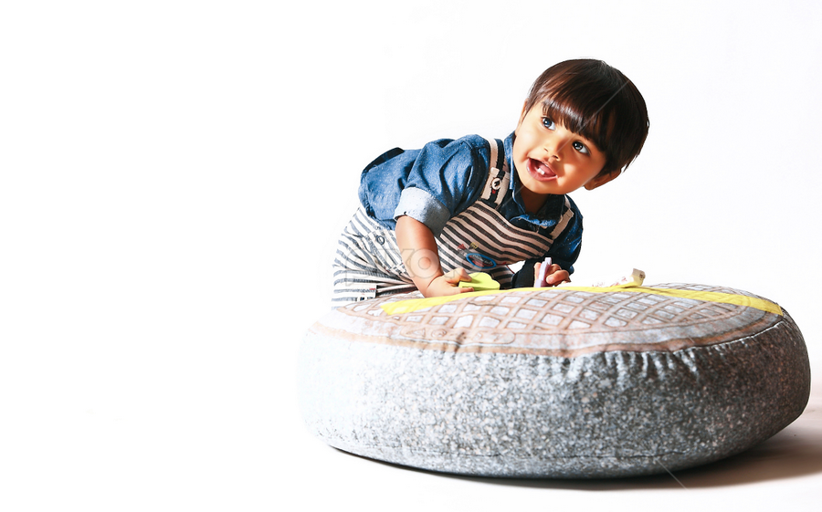 The Funny Boy by Hussain AlTarouti - Babies & Children Child Portraits