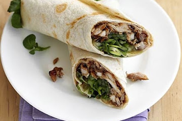 Hoisin wraps