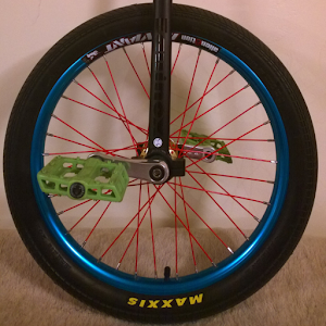 Learn To Unicycle logo