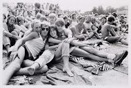 Publiek bij live-optreden van de band Vitesse