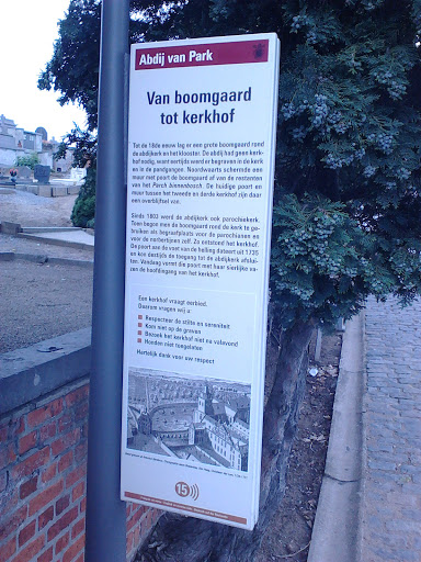 Abdij Van Park - Van Boomgaard Tot Kerkhof