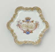 Pattipan from the 'Swellengrebel service' with a double crowned monogram and a border with floral scrolls