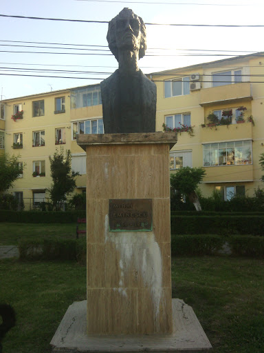 Dej Mihai Eminescu Statue
