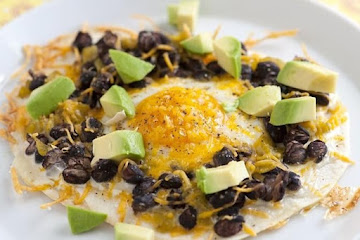 Skinny Southwestern Breakfast Tostadas 
