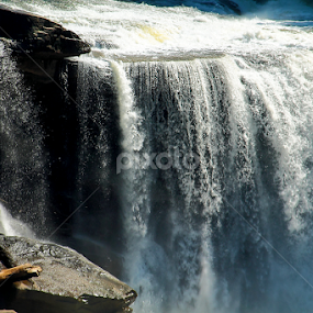 Cumberland Falls by Paul Mays - Landscapes Waterscapes