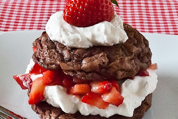 Oatmeal Brownie Strawberry Shortcakes