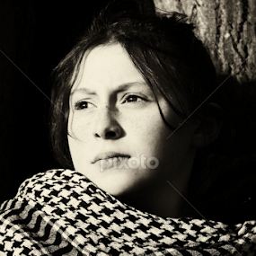 ... by Alicja O'Sullivan - People Family