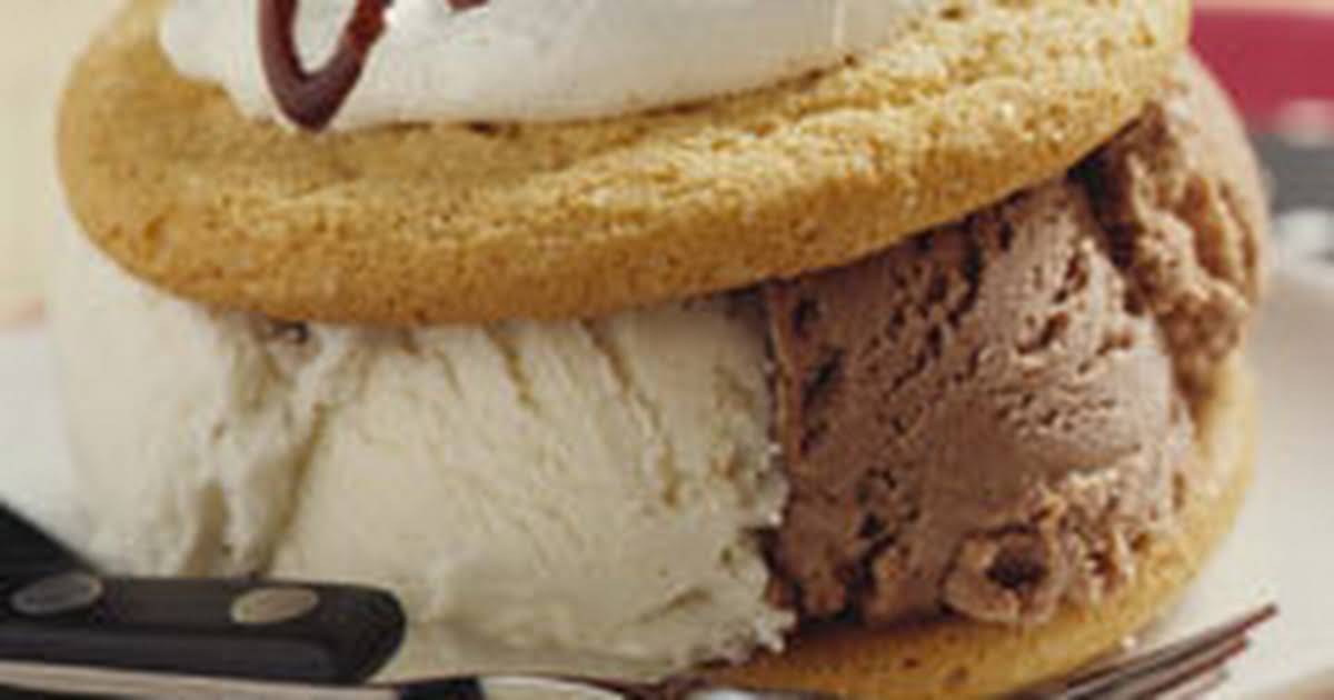 10 Best Black and White Dessert Recipes