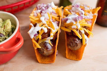 Cheesy Chili Dog Tacos