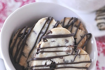Shortbread Valentine Cookies