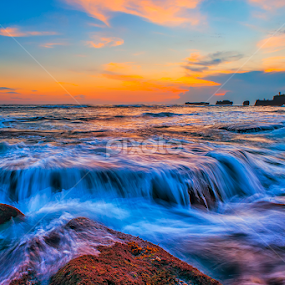 by Om Kas - Landscapes Waterscapes