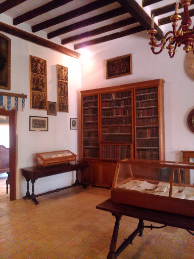 Biblioteca Alfabia