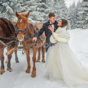 Love story  by Iosif Miclaus - Wedding Bride & Groom