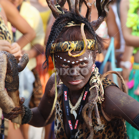 Inang Boracay by Leyon Albeza - People Street & Candids