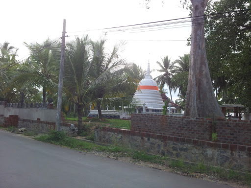 Pagoda at Weerakatiya Temple 