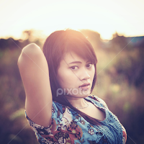 Vitri by Tatoxs Photowork - People Portraits of Women
