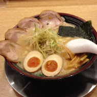 屯京拉麵(高雄夢時代店)