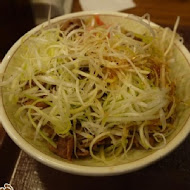 すき家SUKIYA日本平價牛丼(忠孝復興店)